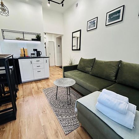 Apartament Krasinskiego Przemyśl Exteriör bild