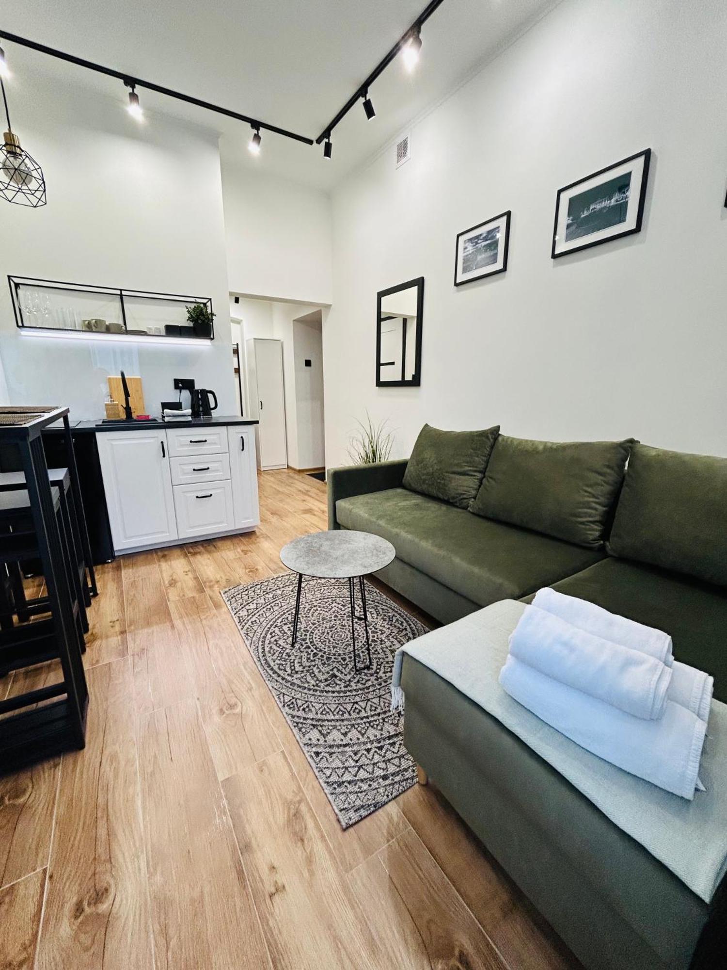 Apartament Krasinskiego Przemyśl Exteriör bild