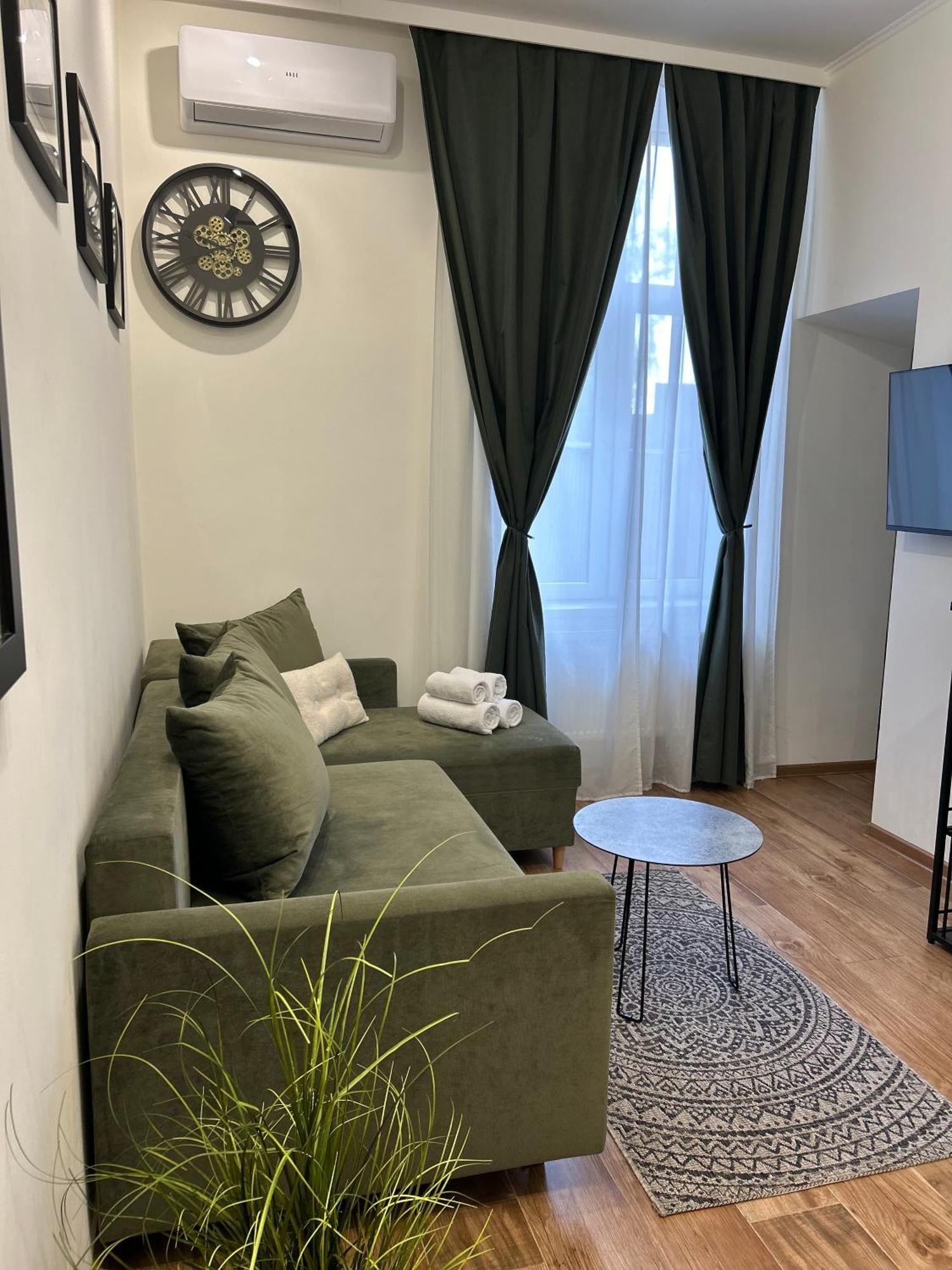 Apartament Krasinskiego Przemyśl Exteriör bild